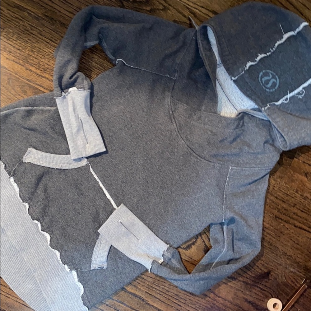 ⚡️Lululemon sweatshirt⚡️